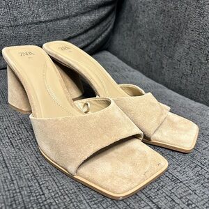 Zara Tan Suede Block Heel Mules